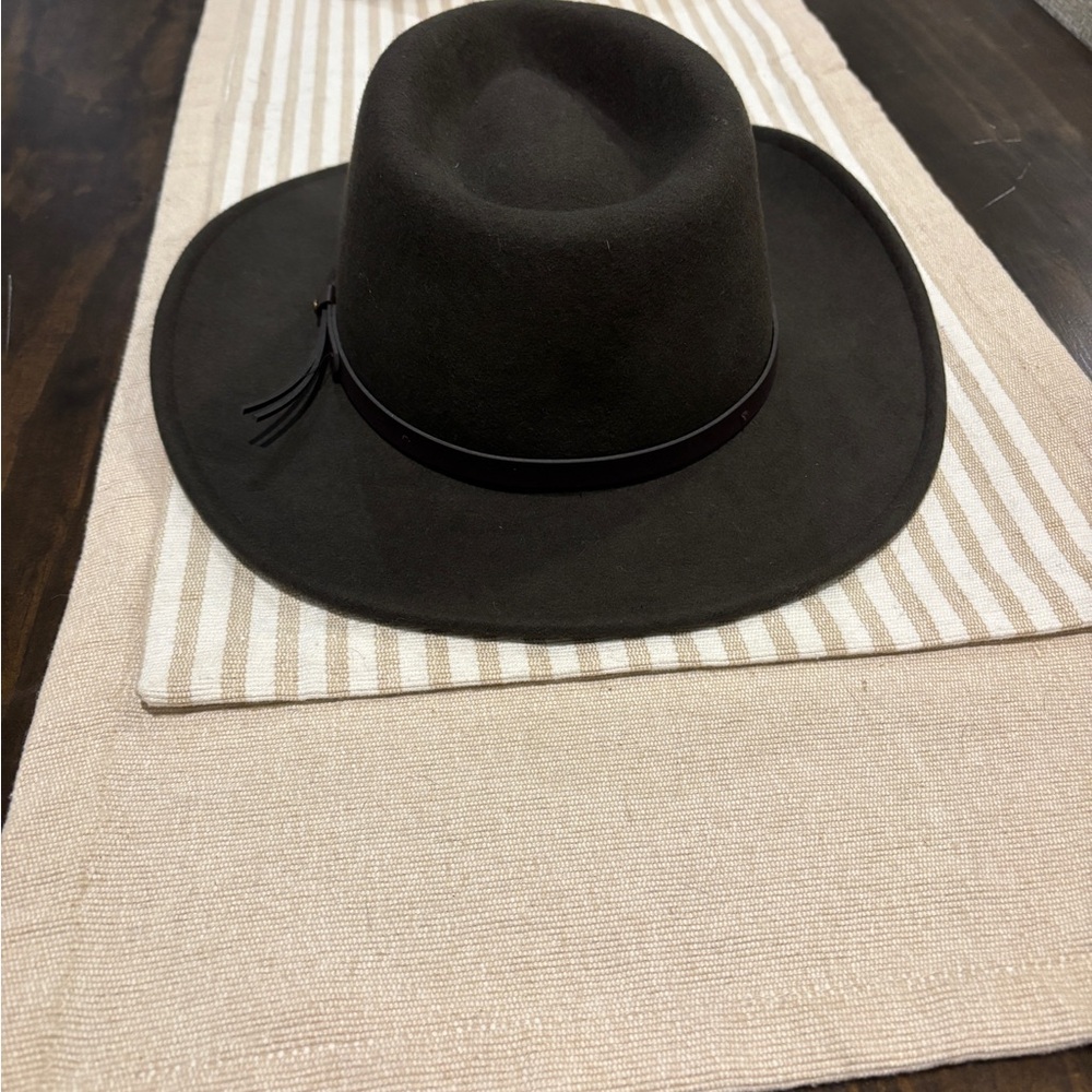 Dorfman Pacific Men's Crushable Wool Felt Outback Hat - Picture 2 of 5